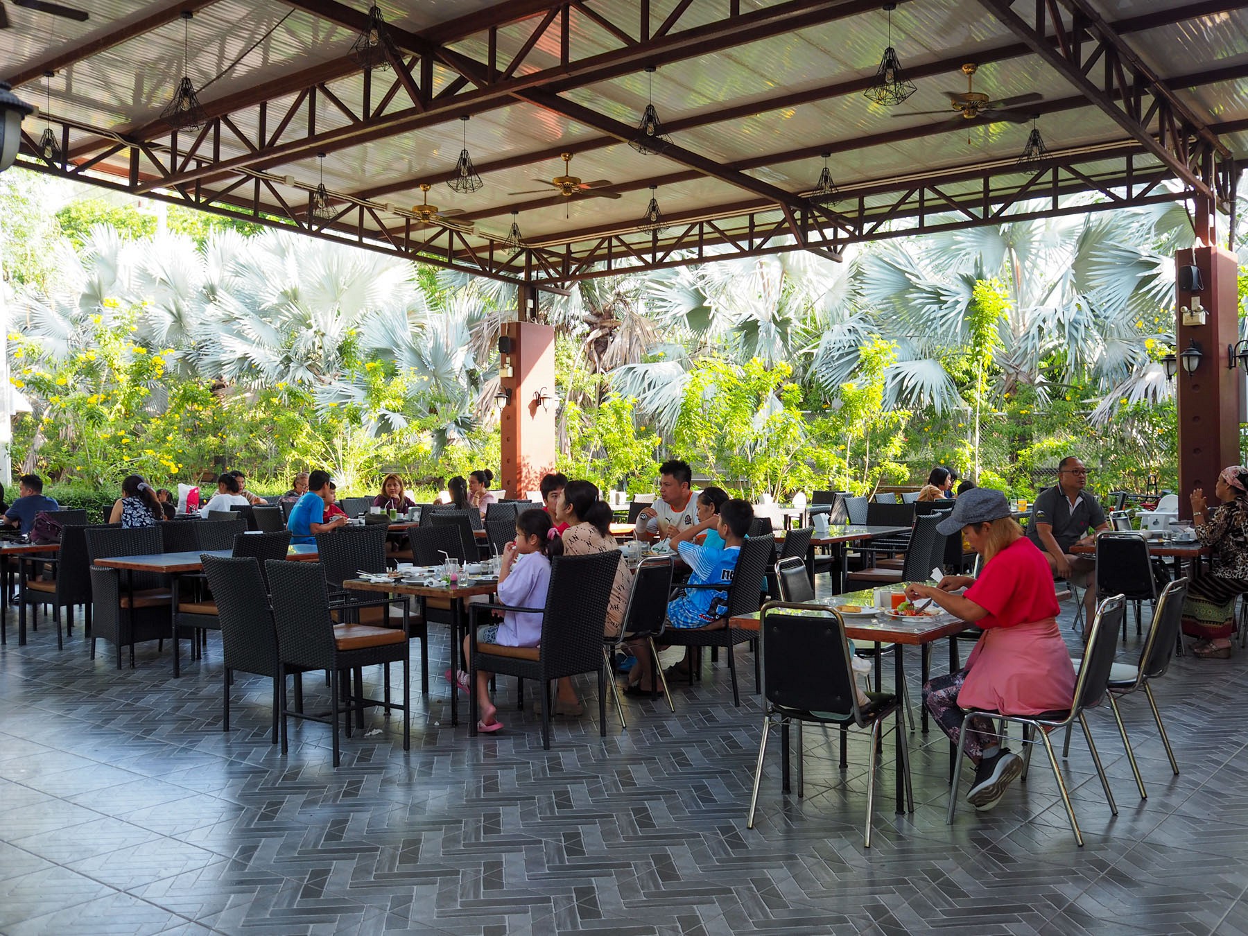 Breakfast Buffet Room